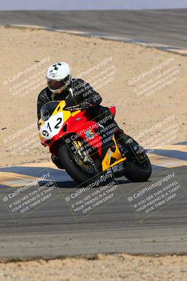 media/Mar-28-2022-Superbike Trackdays (Mon) [[b8603d0f67]]/Open Track Time/Turns 9 and 10/